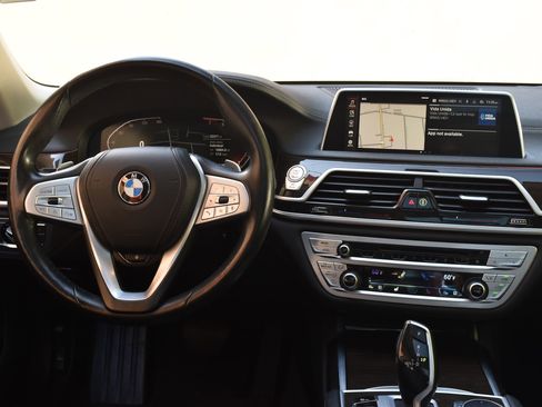 Used 2020 BMW 740i xDrive xDrive w/ Cold Weather Package image 22