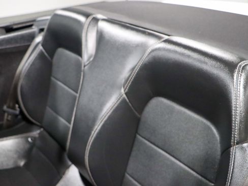Used 2022 Ford Mustang Premium RWD image 24