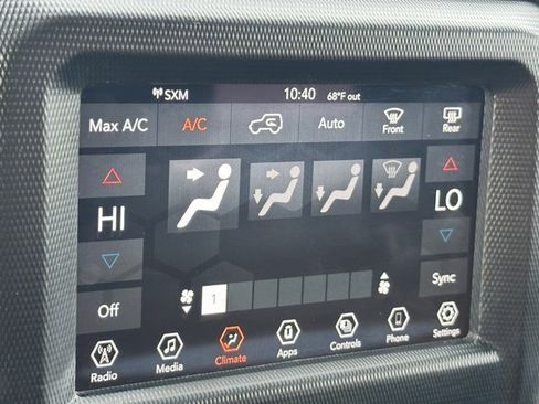 Used 2022 Jeep Wrangler Sport S image 13