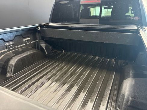 Used 2019 Chevrolet Silverado 1500 LTZ w/ LTZ Plus Package AWD/4WD image 5