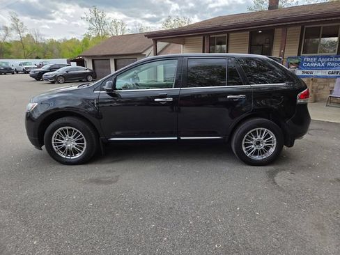 Used 2015 Lincoln MKX AWD w/ Equipment Group 101A image 3