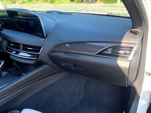 Used 2025 Cadillac CT5 Sport image 18