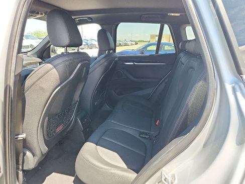 Used 2017 BMW X1 sDrive28i FWD image 3
