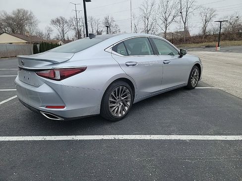 Used 2025 Lexus ES 350 Luxury image 6