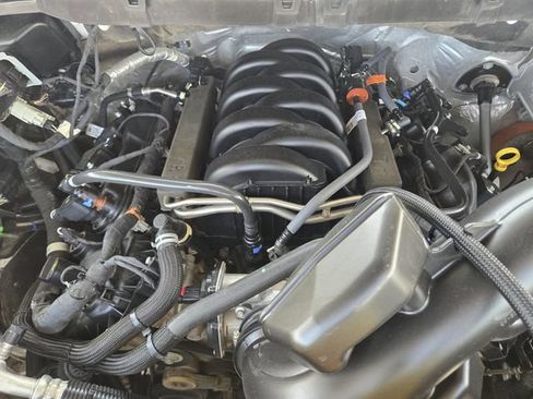 Used 2022 Ford F150 XLT w/ Equipment Group 302A High AWD/4WD image 29