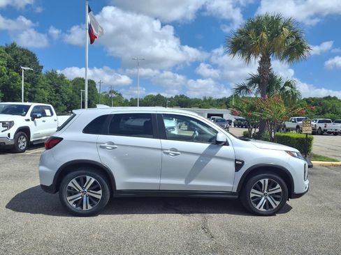 Used 2024 Mitsubishi Outlander Sport SE AWD/4WD image 21