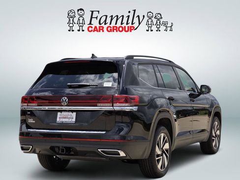 New 2026 Volkswagen Atlas SE FWD image 4