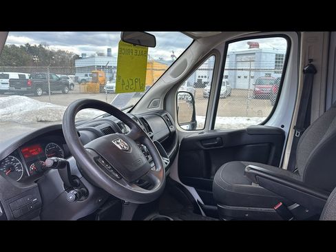 Used 2019 RAM ProMaster 1500 w/ Interior Convenience Group image 9
