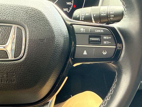 Used 2024 Honda Civic EX-L image 15