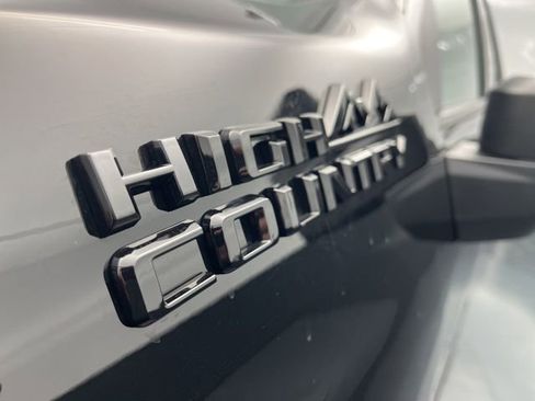 New 2026 Chevrolet Silverado 2500 High Country w/ High Country Premium Package AWD/4WD image 18