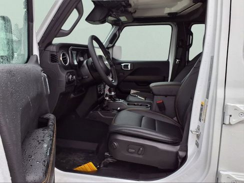 New 2026 Jeep Gladiator Sport image 21