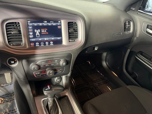 Used 2023 Dodge Charger GT RWD image 4
