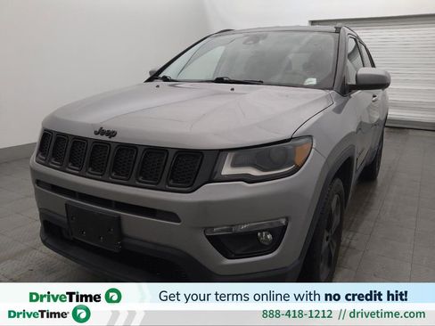 Used 2018 Jeep Compass Latitude w/ Popular Equipment Group AWD/4WD image 1