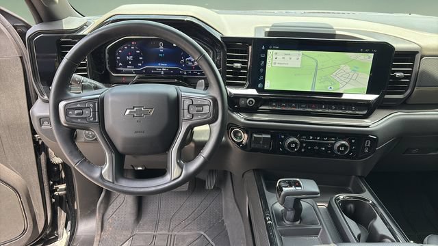 Used 2025 Chevrolet Silverado 1500 ZR2 w/ Technology Package AWD/4WD image 10