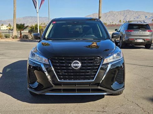 Certified 2025 Nissan Kicks Play S image 7