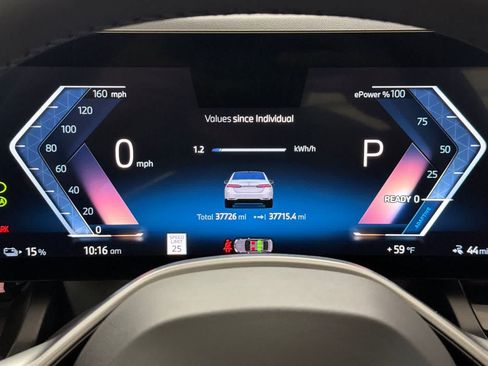 Used 2024 BMW i5 eDrive40i RWD image 24