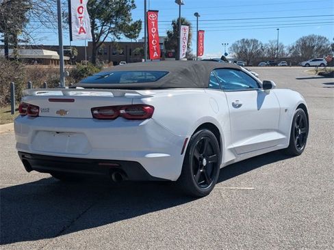 Used 2023 Chevrolet Camaro LT image 3