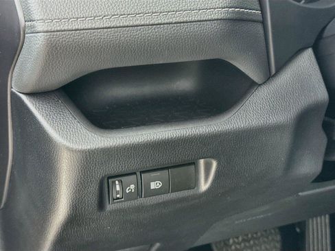 Used 2024 Toyota RAV4 XLE FWD image 14