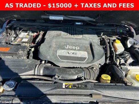 Used 2017 Jeep Wrangler Sahara w/ Connectivity Group image 11