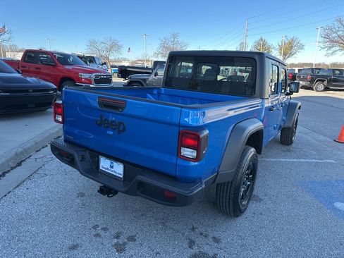 New 2026 Jeep Gladiator Sport image 29