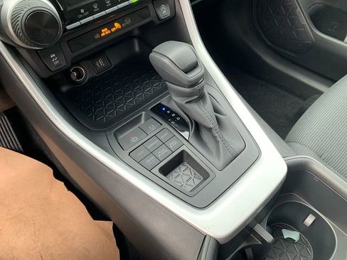 New 2025 Toyota RAV4 LE image 27