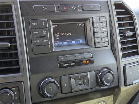 Used 2019 Ford F250 XL w/ STX Appearance Package image 13