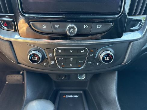 Used 2023 Chevrolet Traverse LT w/ Midnight/Sport Edition AWD/4WD image 20