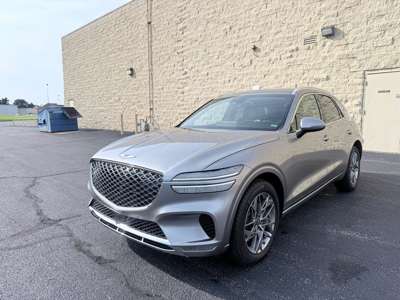 Used 2025 Genesis GV70 2.5T AWD/4WD image 1