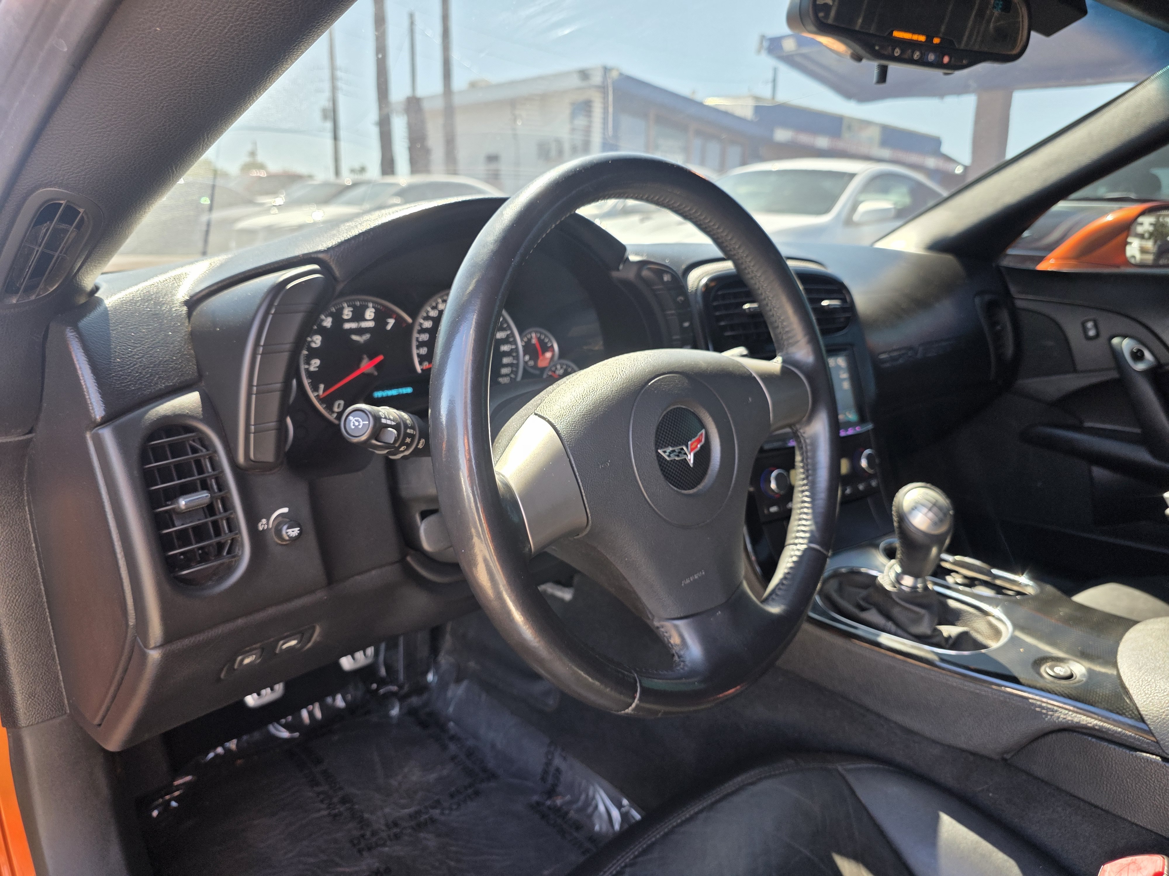 Used 2008 Chevrolet Corvette Coupe w/ Z51 Performance Package RWD image 12