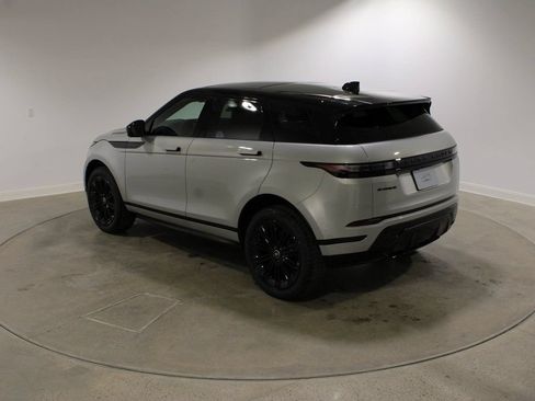 Used 2026 Land Rover Range Rover Evoque Dynamic SE AWD/4WD image 3