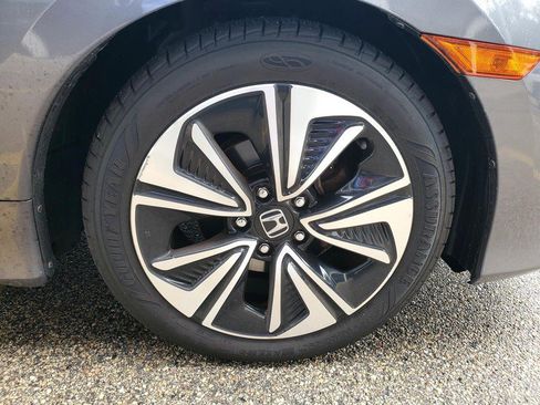 Used 2016 Honda Civic EX-T image 17
