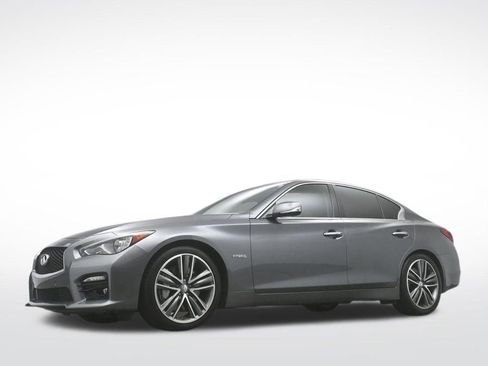 Used 2015 INFINITI Q50 Sport w/ Deluxe Technology Package image 35