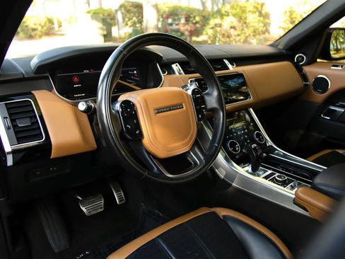 Used 2019 Land Rover Range Rover Sport HSE Dynamic image 22