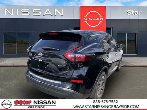 Used 2023 Nissan Murano S AWD/4WD image 4