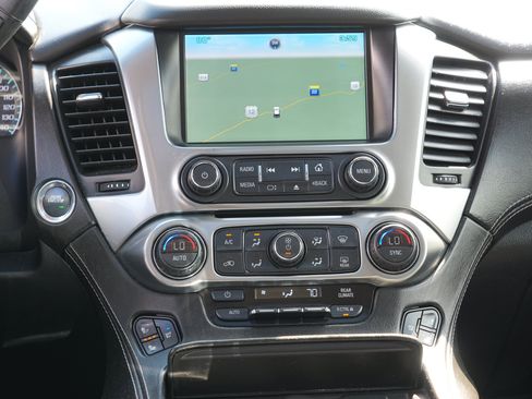 Used 2015 Chevrolet Tahoe LTZ AWD/4WD image 28