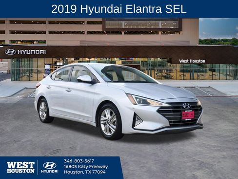 Used 2019 Hyundai Elantra SEL FWD image 1