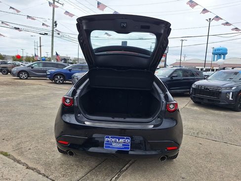 Used 2023 MAZDA MAZDA3 Hatchback w/Premium Plus Pkg image 26
