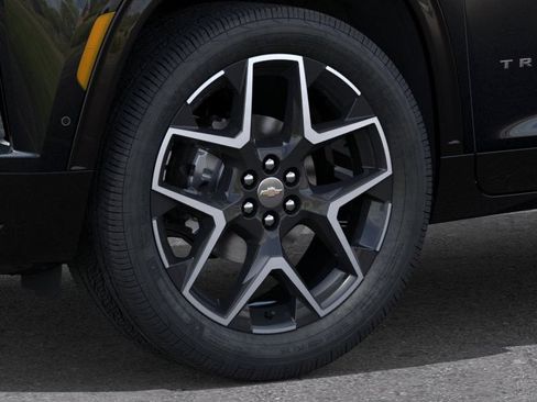 New 2026 Chevrolet Traverse High Country AWD/4WD image 10