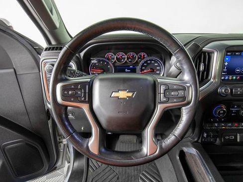 Used 2020 Chevrolet Silverado 2500 LTZ w/ LTZ Plus Package AWD/4WD image 18