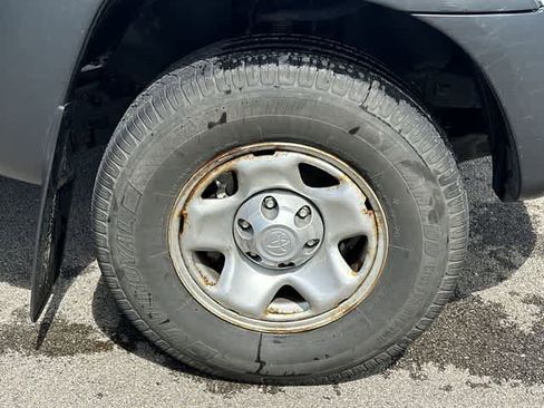 Used 2011 Toyota Tacoma 4x4 Regular Cab image 20