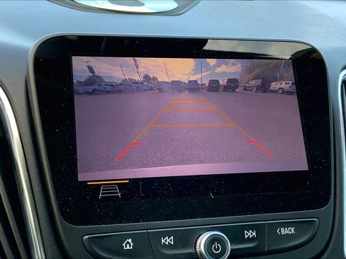 Used 2020 Chevrolet Malibu Premier FWD image 26