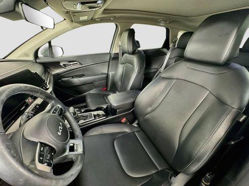 Used 2025 Kia Sportage EX w/ Premium Package FWD image 22