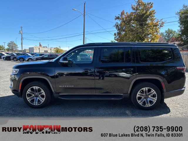Used 2022 Jeep Wagoneer Series III w/ Convenience Group I AWD/4WD image 4