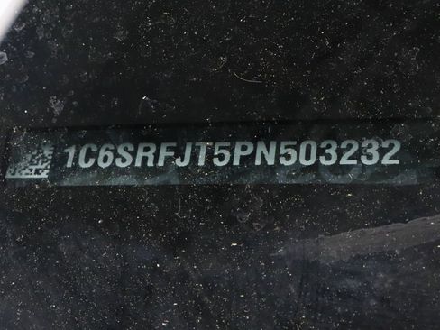 Used 2023 RAM 1500 Laramie AWD/4WD image 31