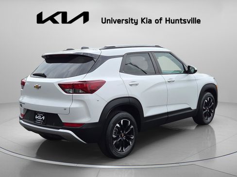 Used 2022 Chevrolet TrailBlazer LT w/ Convenience Package image 7