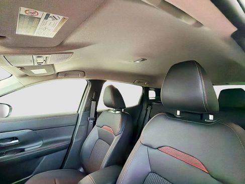 New 2026 Nissan Kicks SR image 22