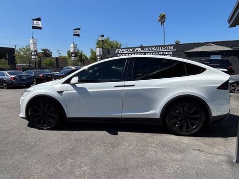 Used 2022 Tesla Model X AWD/4WD image 11