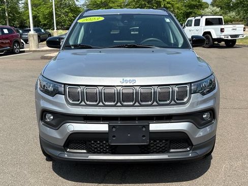 Used 2022 Jeep Compass Latitude AWD/4WD image 6