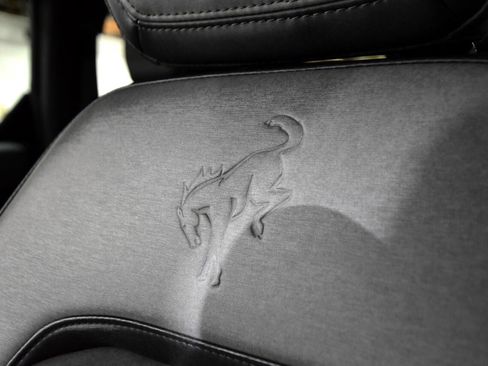 Used 2023 Ford Bronco Everglades image 48