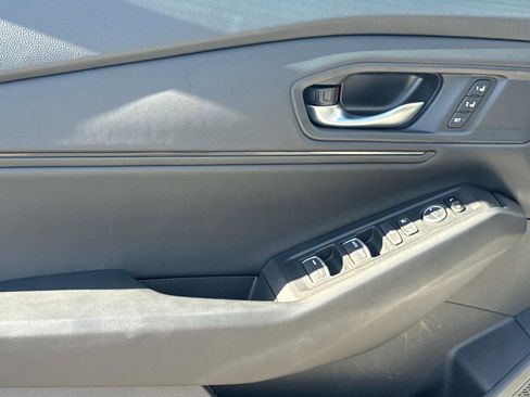 Certified 2025 Honda Accord EX-L image 17